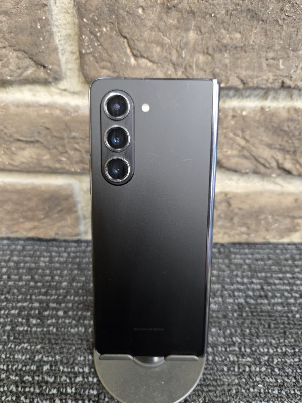 Samsung Galaxy Z Fold5 - 25081 - Image 13