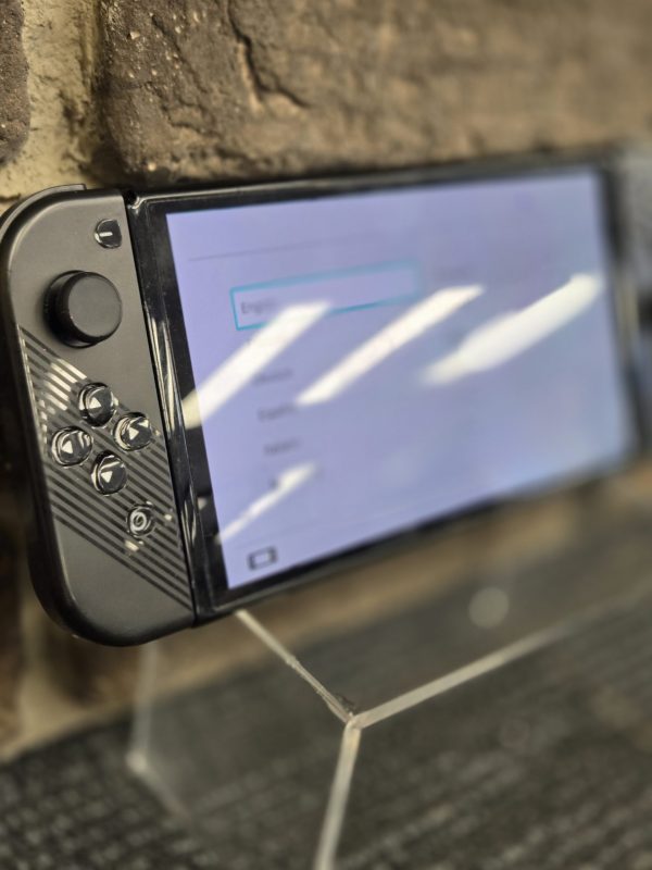Nintendo Switch Oled - LG25082 - Image 8