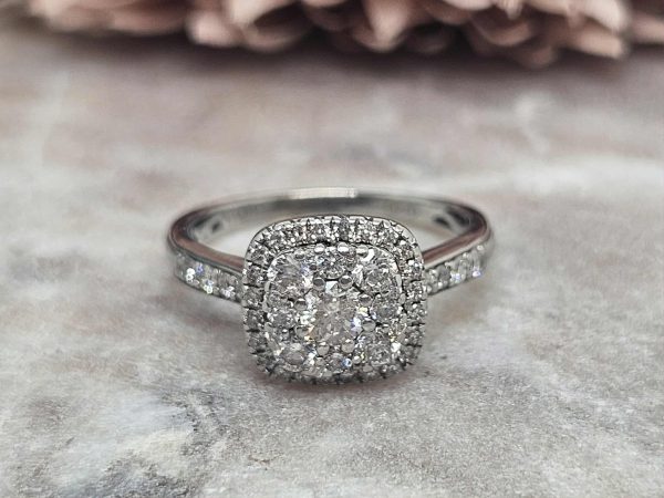 Ladies 9ct White Gold Diamond Cluster Ring (3.0gms) - HL12248 - Image 6