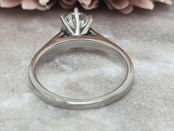 Valuated 14ct White Gold Diamond Solitaire Ring (3.53gms) - HL17528 - Image 7