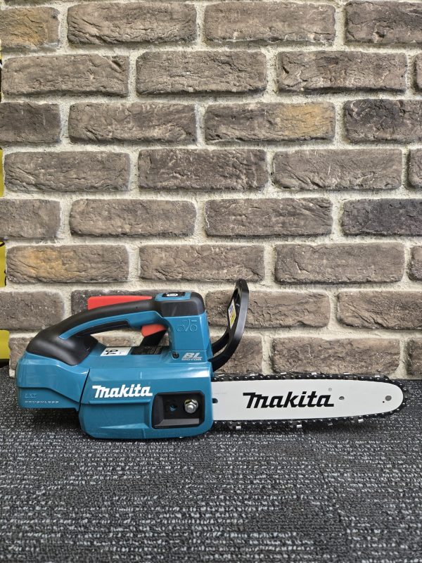 Makita 18V 250mm Chainsaw (Skin only) - 25517 - Image 20