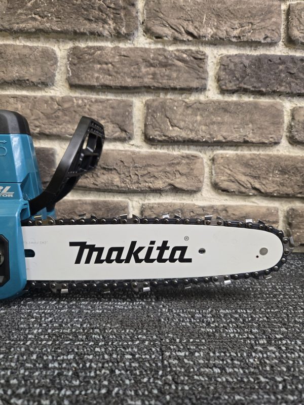 Makita 18V 250mm Chainsaw (Skin only) - 25517 - Image 15