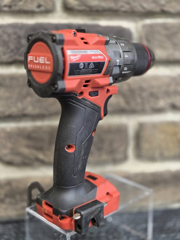 Milwaukee Drill - LG25380 - Image 8