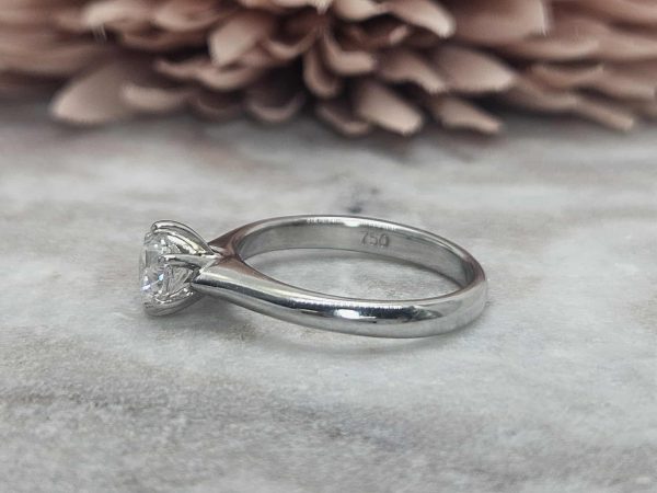 Valuated Ladies 18ct White Gold Solitaire Diamond Ring (2.94gms) - HL14221 - Image 8