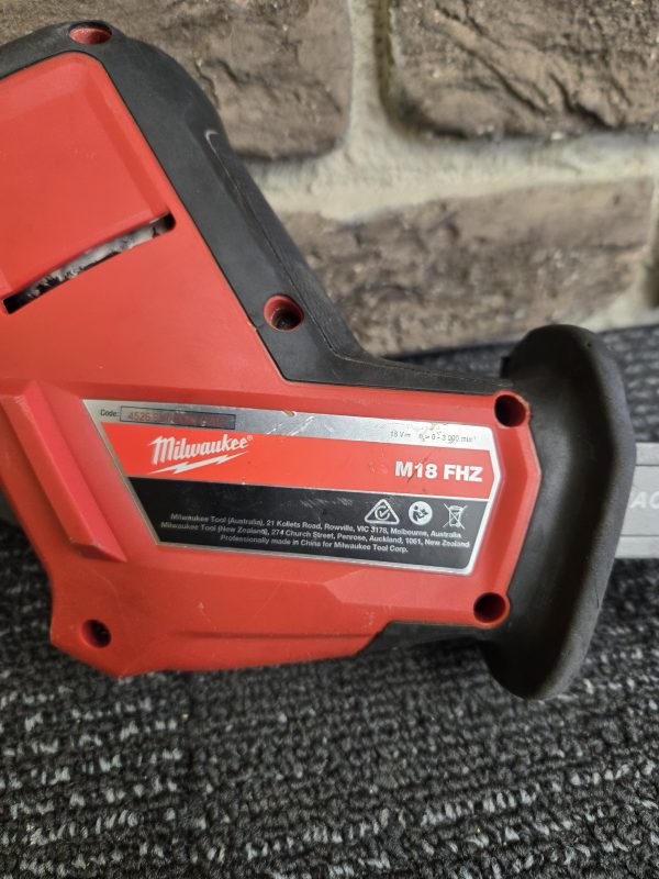 Milwaukee Reciprocating Saw (Skin only) - 25142 - Image 3