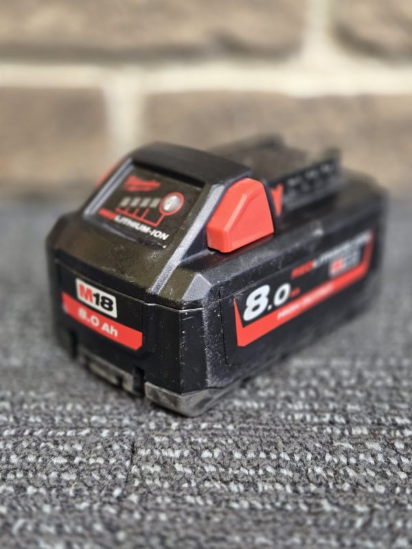 Milwaukee Battery - LG25289 - Image 5