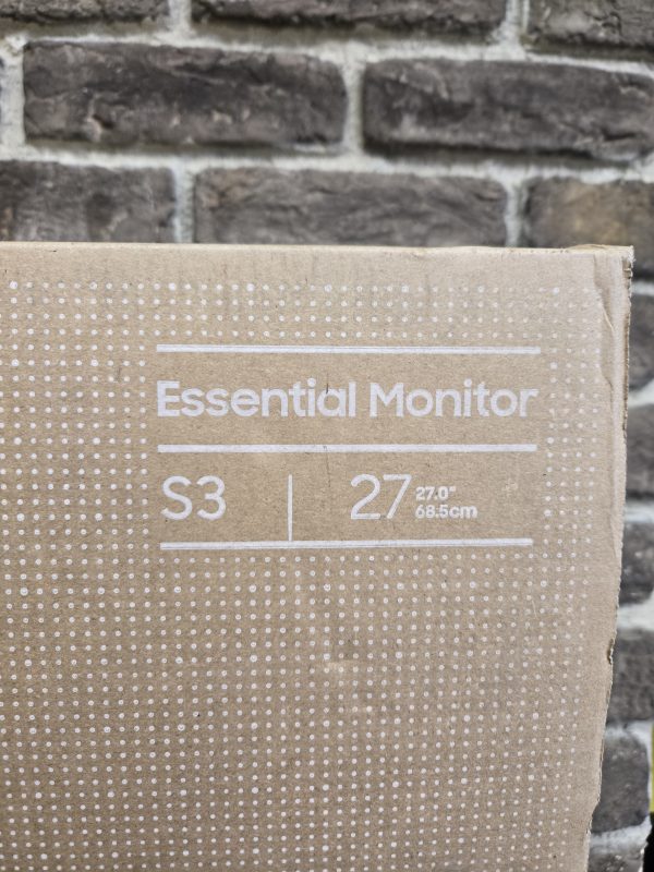 Samsung S3 Essential 27" Curved Monitor - LG24878 - Image 2