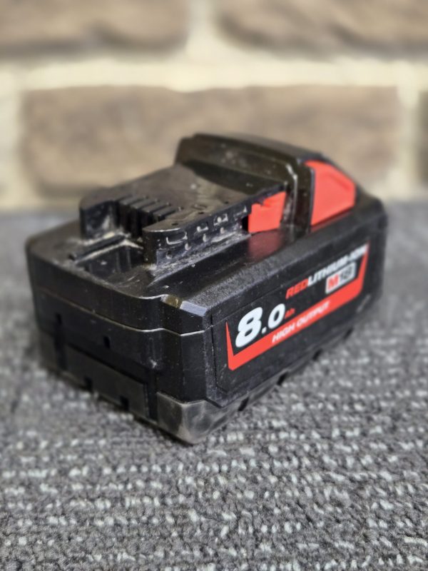 Milwaukee Battery - LG25289 - Image 8
