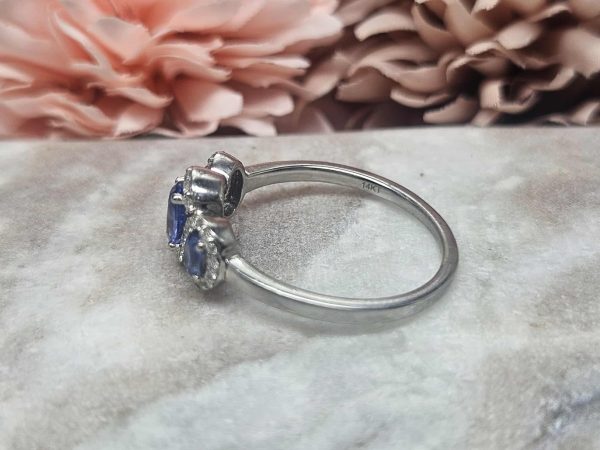 Ladies 14ct White Gold Sapphire and Diamond Ring (3.51gms) with Valuation - HL15628 - Image 9