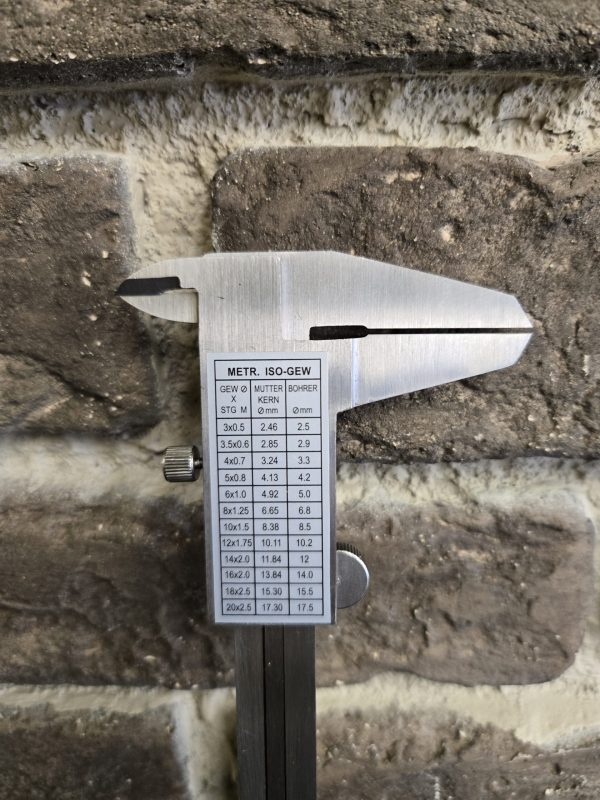 Kincrome Vernier Caliper - 20615 - Image 8