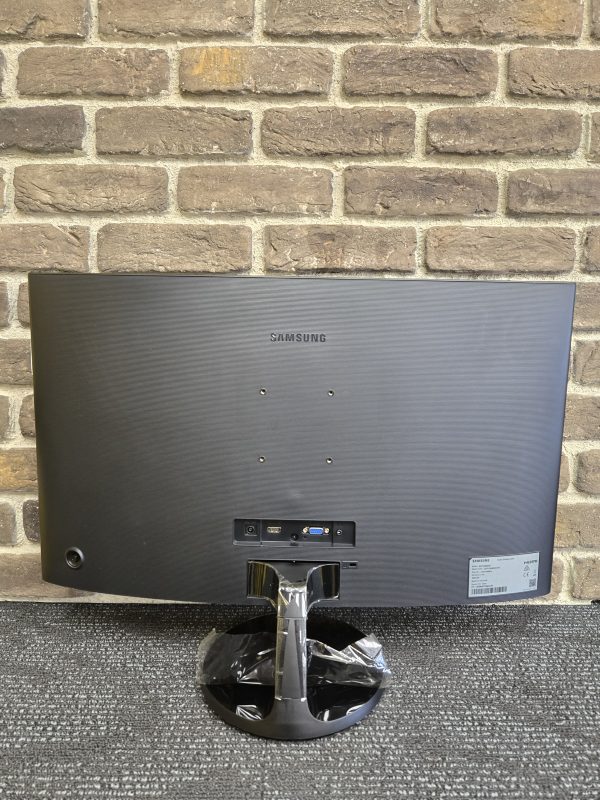 Samsung S3 Essential 27" Curved Monitor - LG24878 - Image 4