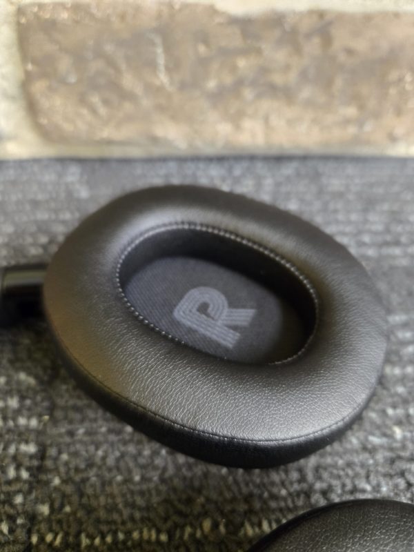 JBL Tune 720BT Wireless Headphones - LG25424-1 - Image 9