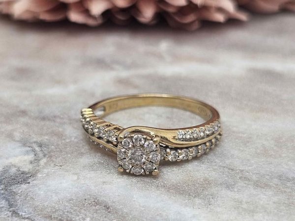 Ladies 9ct Yellow Gold Diamond Halo Ring (2.9gms) - HL11558 - Image 6