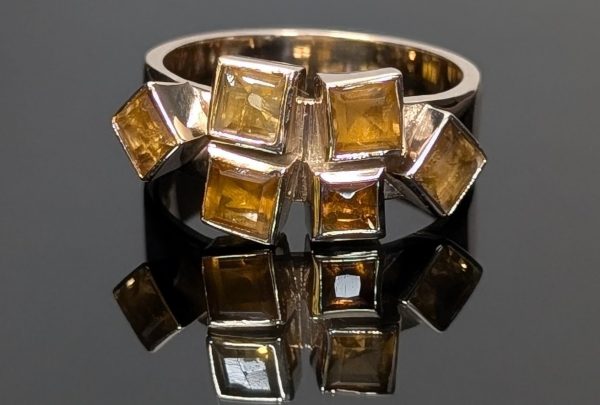 Unique 9ct Yellow Gold Statement Ring - LG25526 - Image 10