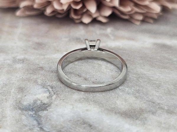 Ladies 18ct White Gold Diamond Solitaire Ring (4.53gms) - HL8023 - Image 9
