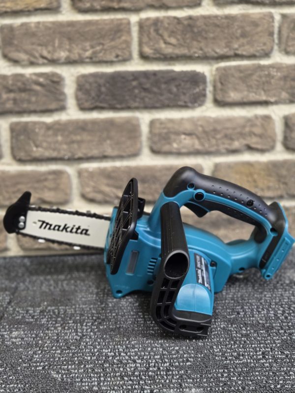Makita 115mm (4.5) Chainsaw (Skin only) - 25071 - Image 10