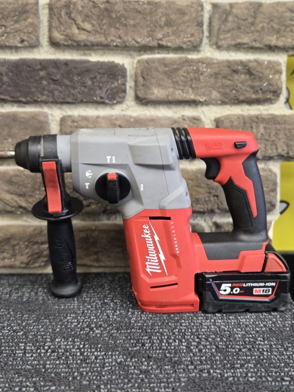 Milwaukee Hammer Drill - LG25299 - Image 5