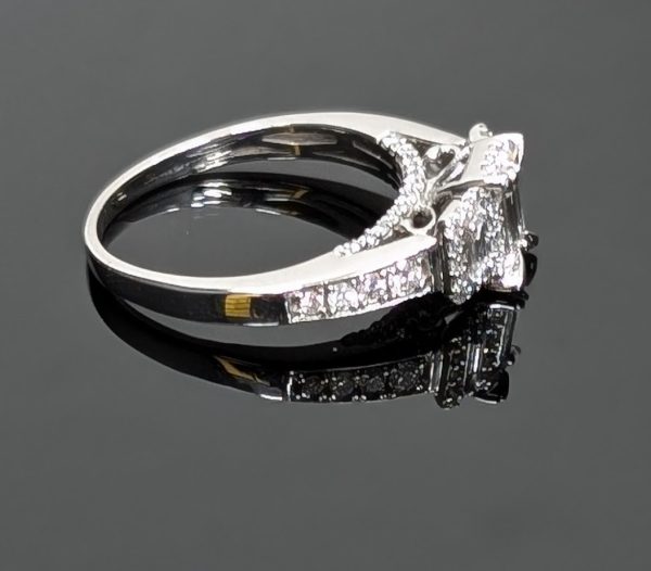 Unique 10ct Gold Diamond Baguette Trilogy Ring - LG2668 - Image 3
