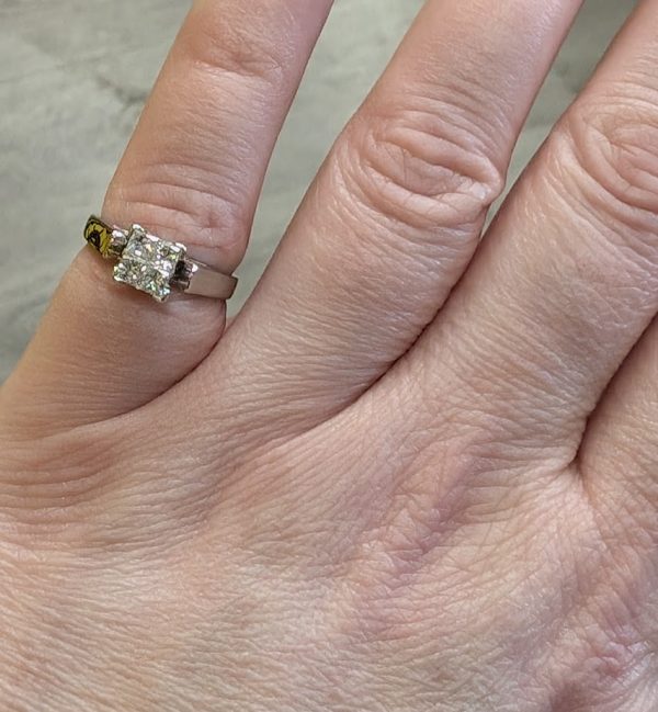18ct White Gold Diamond Engagement Ring - LG4188 - Image 7