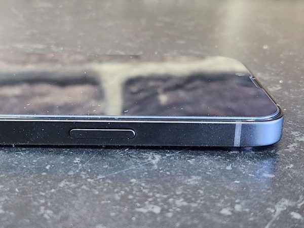 Apple IPhone 16e 128gb - HL25661 - Image 8