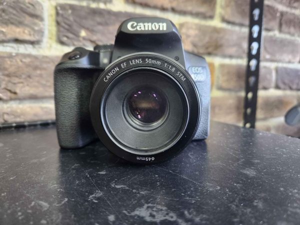 Canon EOS 850D Digital Camera Kit - HL17507 - Image 39