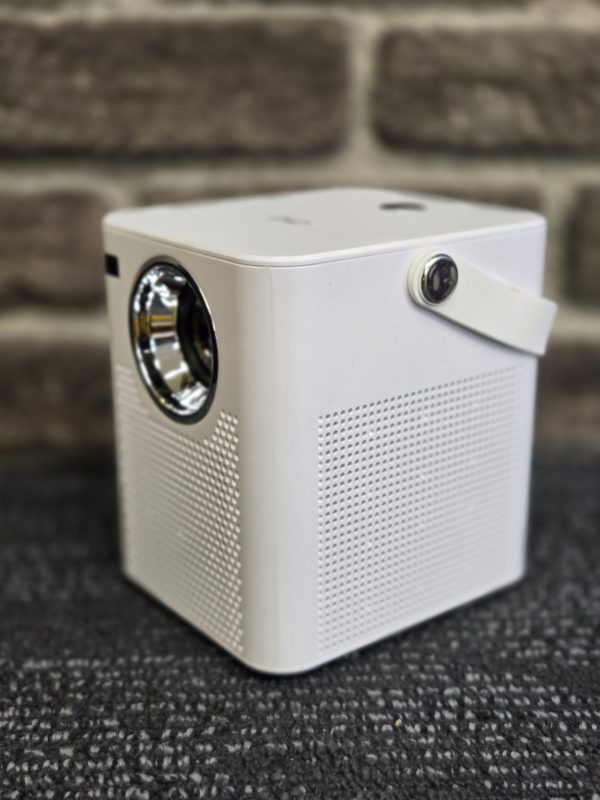 EKO Projector - LG26098 - Image 12