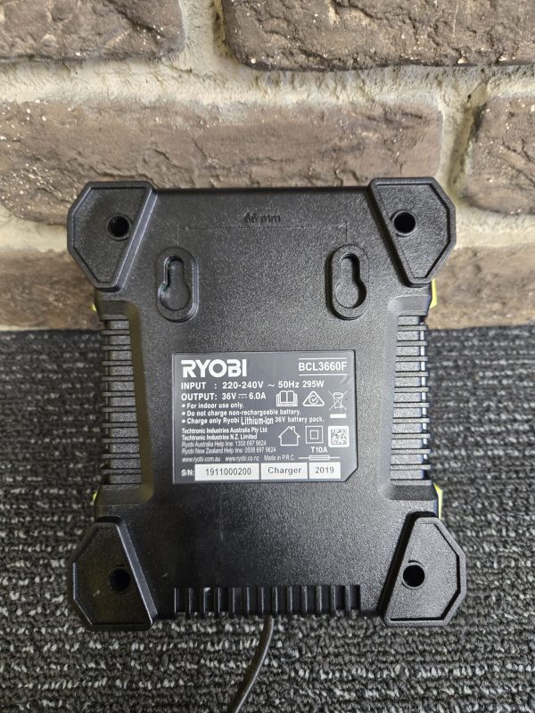 Ryobi 36V Battery Charger - 25751 - Image 8
