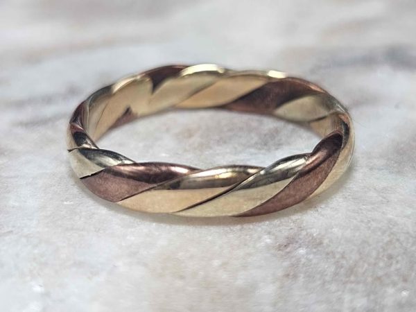 Unisex 9ct Tri-Tone Gold Band Ring (4.0gms) - HL15937 - Image 2