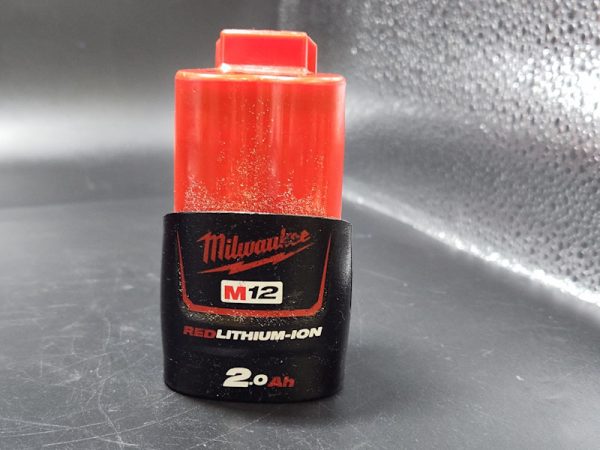 Milwaukee 12v 76mm Saw - HL25909 - Image 11
