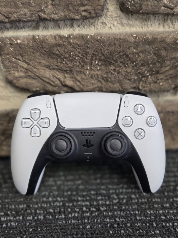 Sony Playstation 5 - LG25945 - Image 6