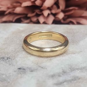 Unisex 18ct Yellow Gold Wedder (6.3gms) - HL22270