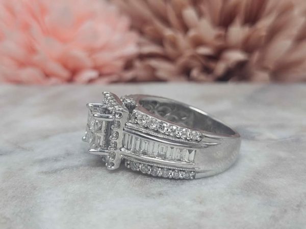 Ladies 14ct White Gold 2ct TDW Diamond Ring (9.9gms) - HL24987 - Image 3