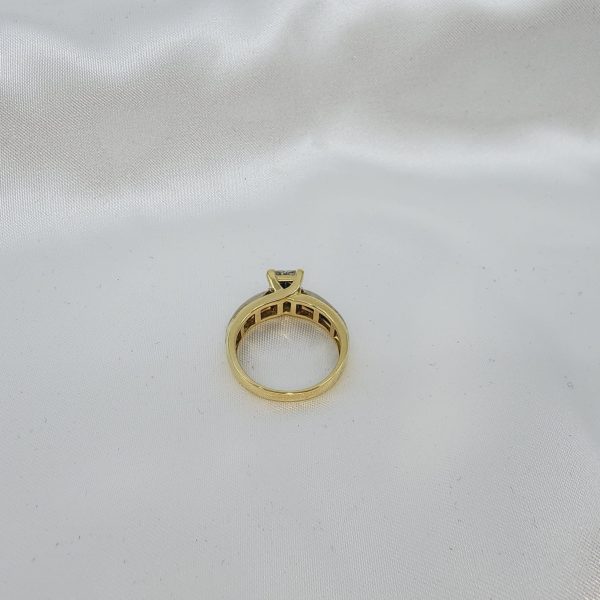 18CT TWO-TONE DIAMOND CLUSTER ENGAGEMENT RING WITH VALUATION LG2980 - Image 8