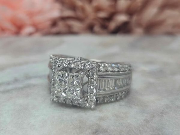 Ladies 14ct White Gold 2ct TDW Diamond Ring (9.9gms) - HL24987 - Image 2
