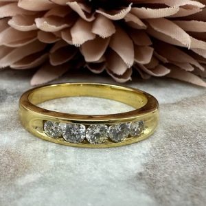Valuated Ladies 18ct Yellow Gold Diamond Ring (4.47gms) - HL18786-2