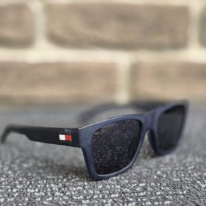 Tommy Hilfiger Sunglasses - LG27083