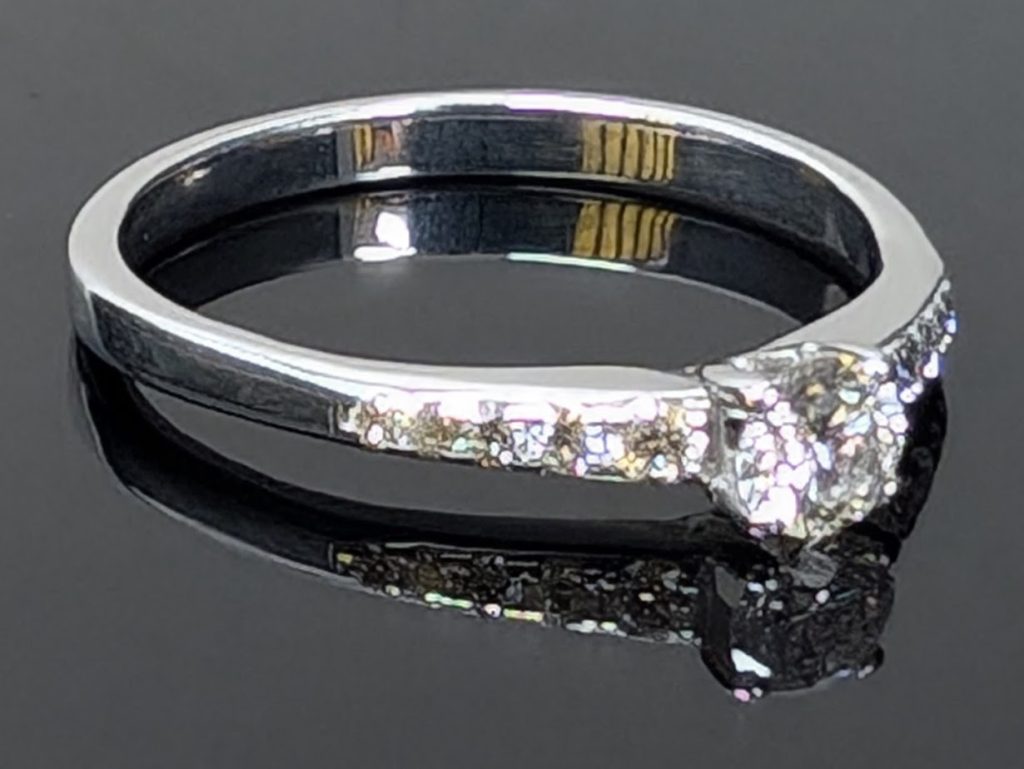 Elegant 9ct White Gold Diamond Engagement Ring - LG10954 - Hock and Go