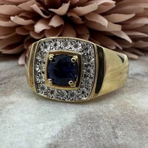 Men’s 9ct Yellow Gold Blue Stone and Diamond Ring (6.6gms) - HL25712
