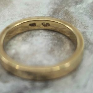 Unisex 9ct Yellow Gold Wedder Ring (2.8gms) - HL18562