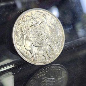 Australian 1966 80% Silver Round 50c Piece - HL28484-12