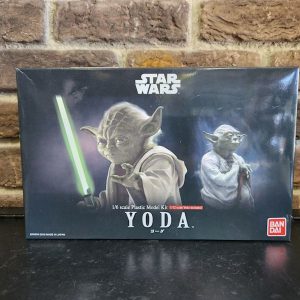 Bandai Star Wars Yoda 1/6 amd 1/12 Scale Figures - HL27969
