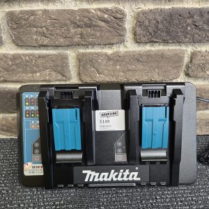 Makita 18V Dual Battery Charger (DC18RD) - LG25002-12
