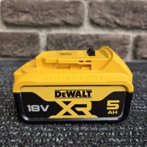 DeWALT 18V 5.0Ah Battery (DCB184-XE) - LG28379
