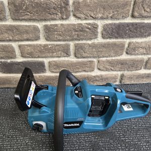 MAKITA CHAINSAW DUC400 - LG29544