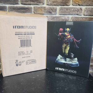 Iron Studios Deadpool and Wolverine Deluxe Art Scale 1/10 Statue - LG23466