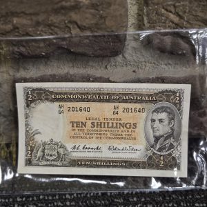 Commonwealth of Australia Collectable Note - LG28769