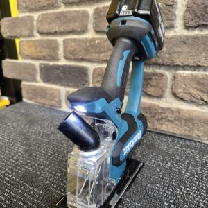 MAKITA JIGSAW - LG30548