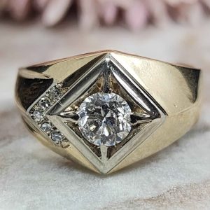Valuated Mens 14ct Yellow Gold Diamond Ring - HL29199
