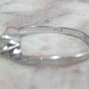 Ladies 18ct White Gold Diamond Ring (1.7gms) - HL21927