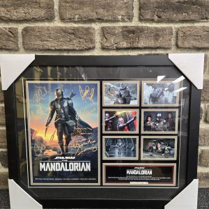 Star Wars The Mandalorian Framed Display with Signatures - LG30168